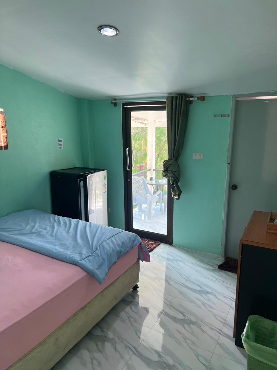 Cher Lonely Beach Resort Koh Chang Esterno foto